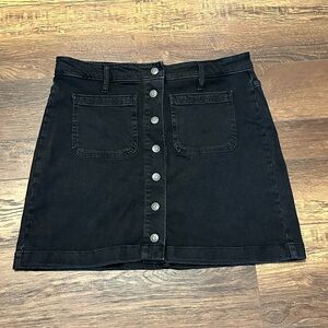 Madewell NWT Black Button-Front Denim Skirt